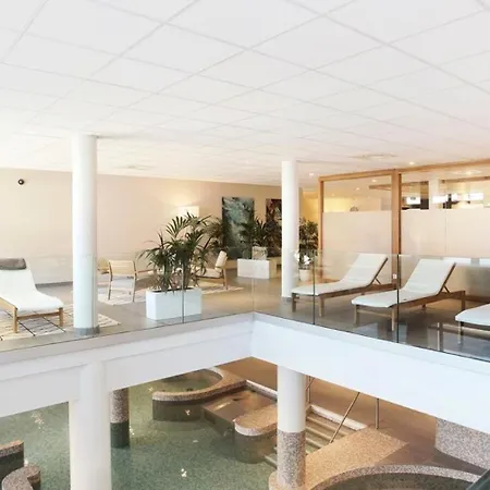 2 Personnes Mae-4723 Aparthotel *